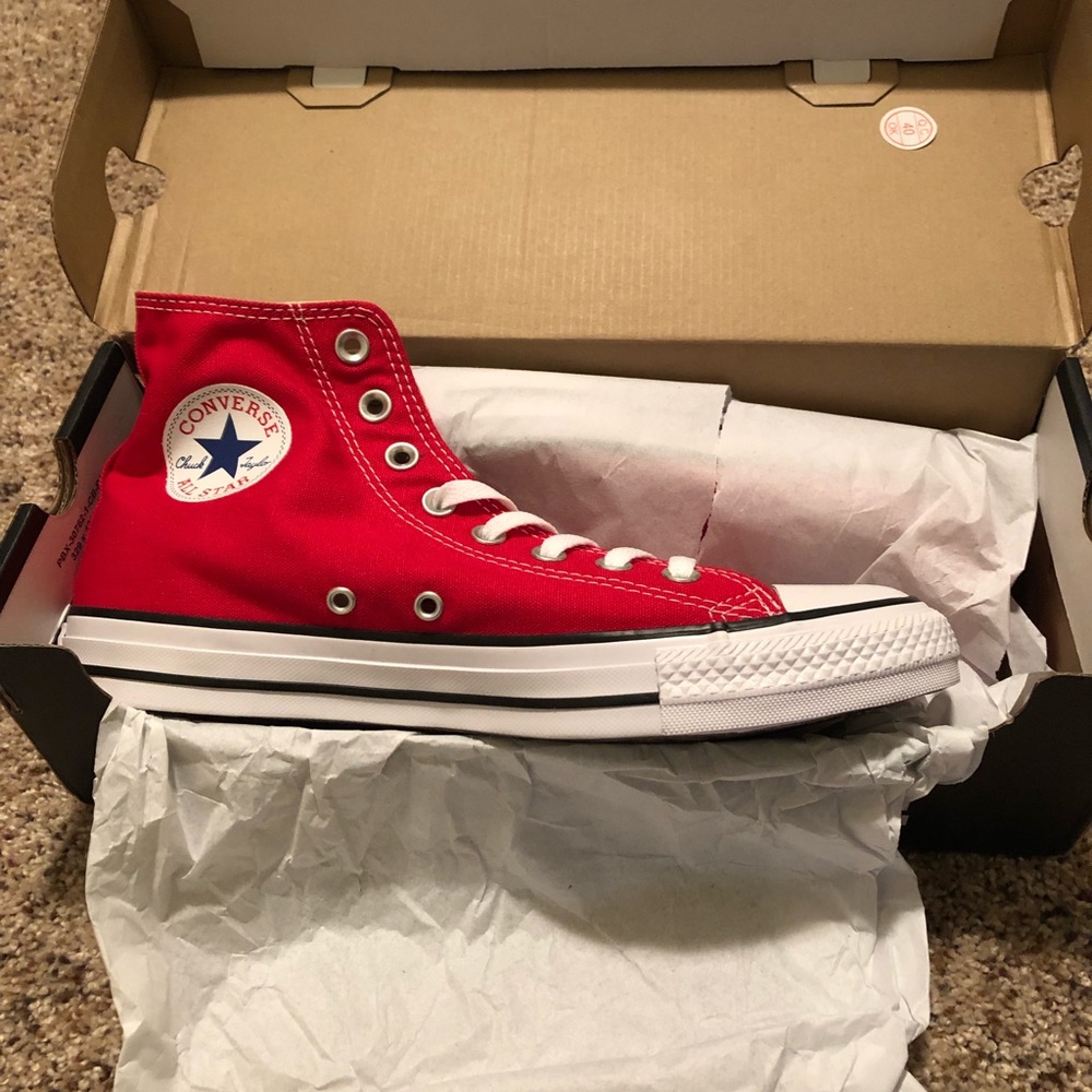 NWT converse